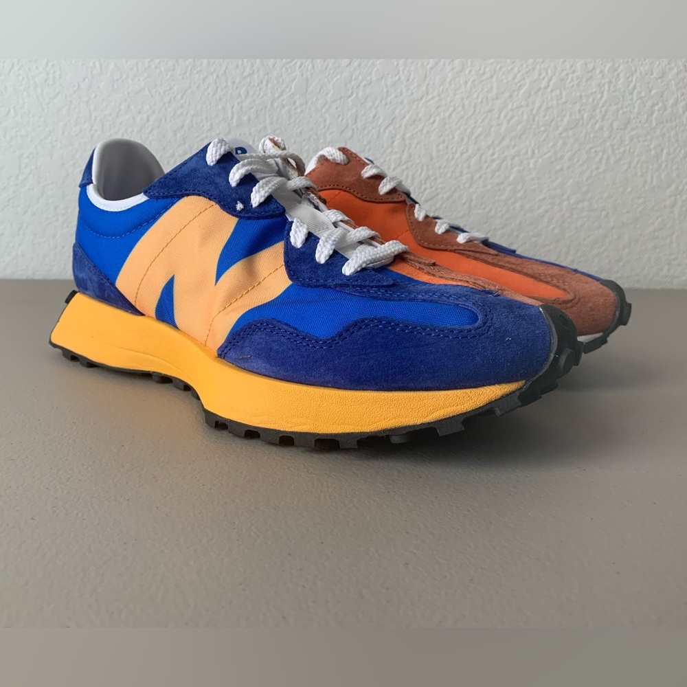 New Balance 327: Blue/yellow/orange sneaker